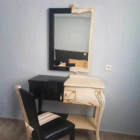 Aparthotel Studio Beleri *